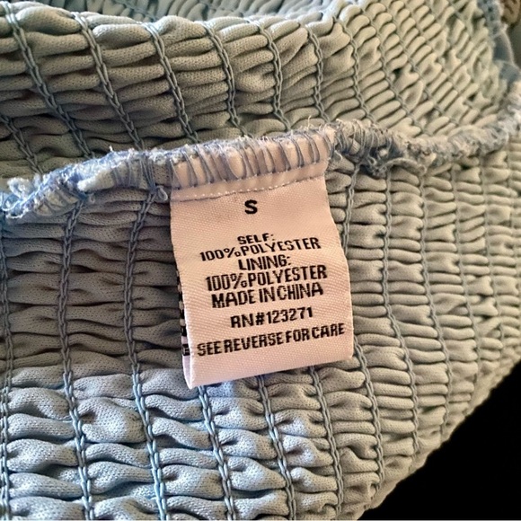 NEW W/ TAGS Vine & Valley size S smocked blue ditsy mini dress multicolor floral - Picture 8 of 9